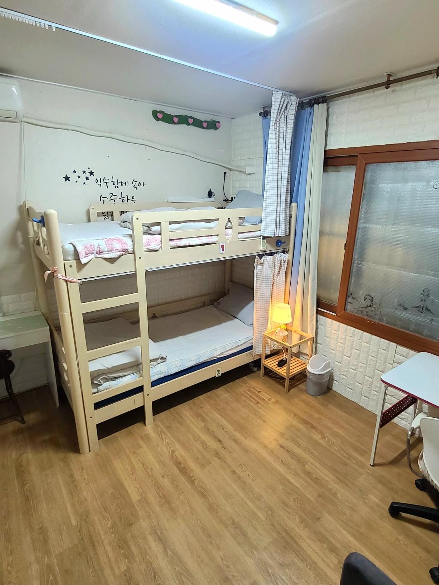 Appletree Guesthouse Seul Esterno foto